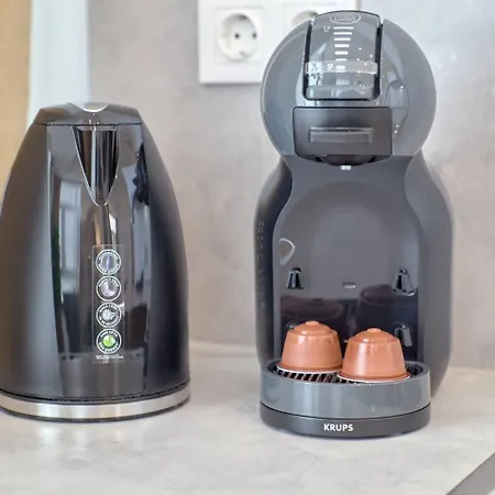 Romantic Roig Arena N1 Virkin * Valência